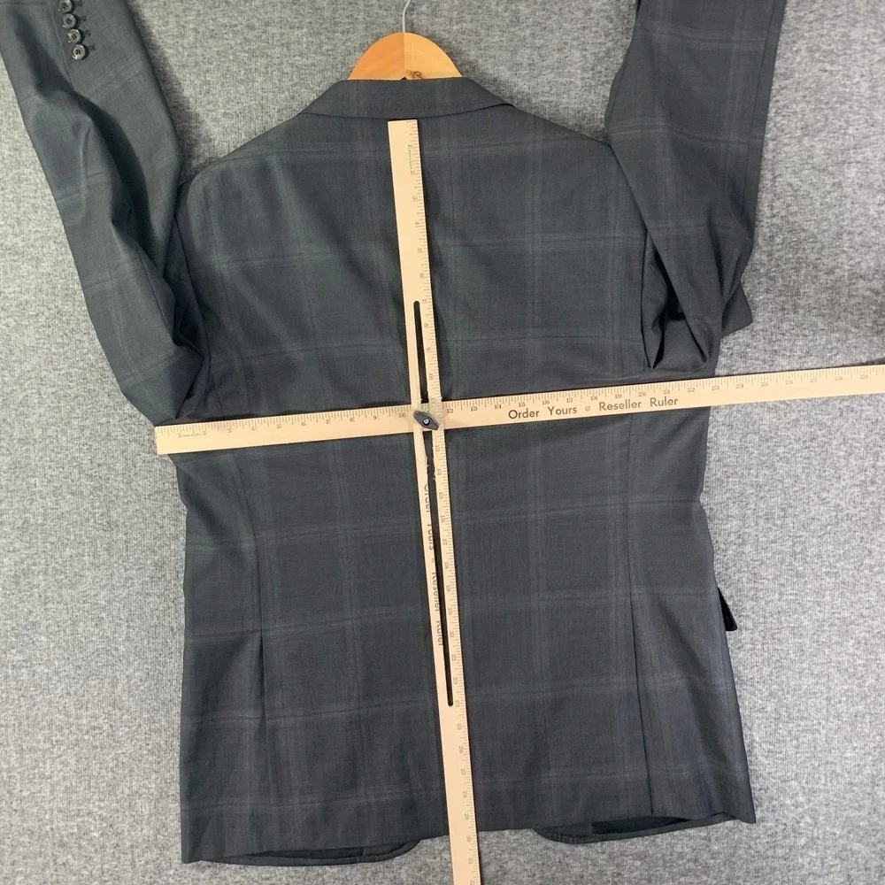 Isaia pre owned